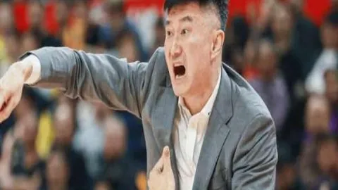 【激战前瞻】欧蓝赛事焦点：费内巴切VS沙萨基，巅峰对决一触即发！